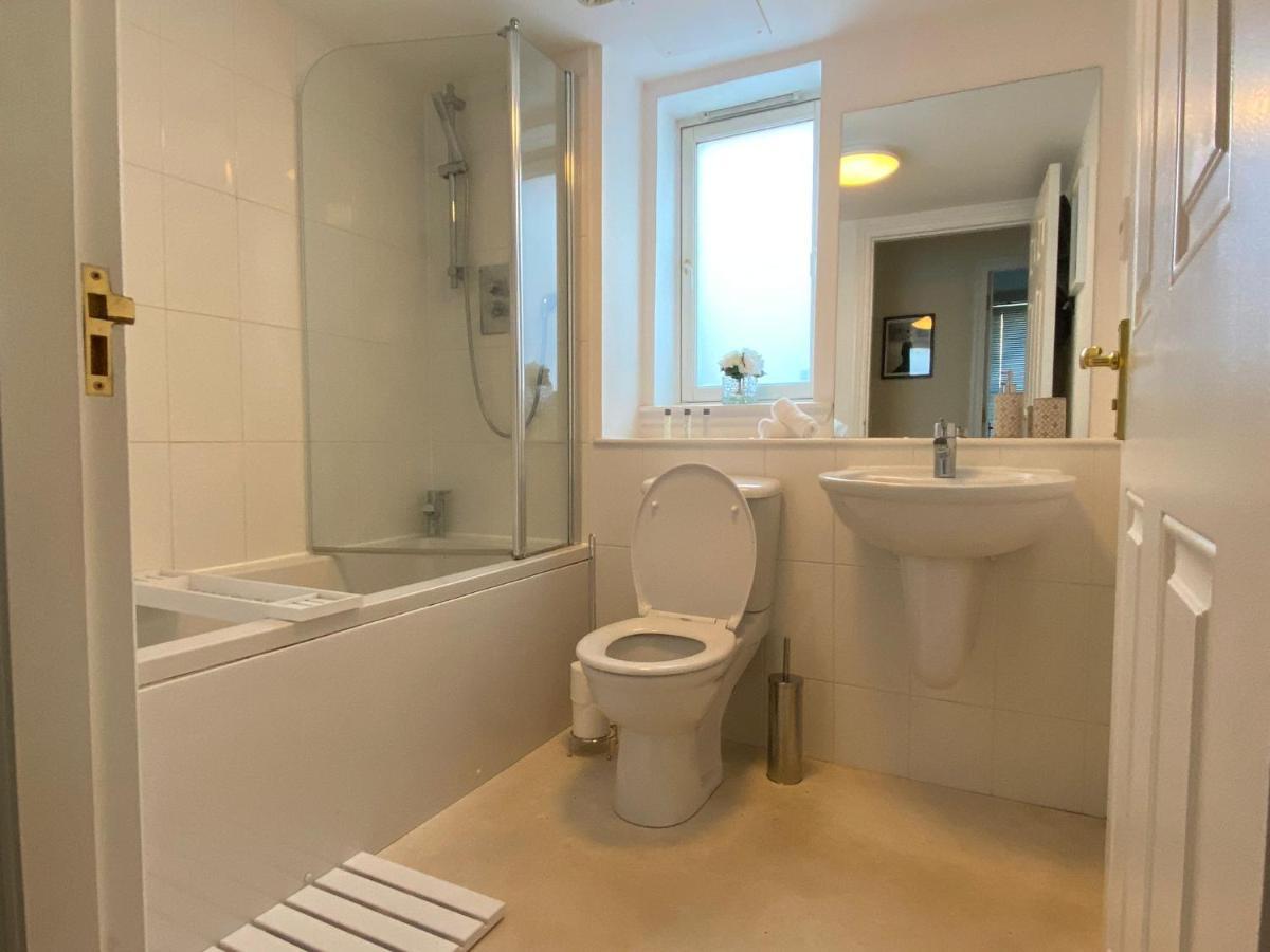Maltings Apartment - Spacious 2 Bed Ground Floor Apartment Kirkcaldy Bagian luar foto